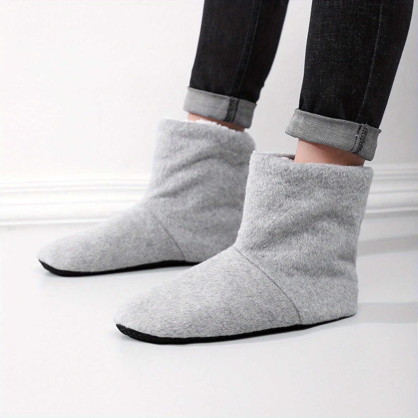 Men's Cozy Plush Booties Slippers Anti-Skid Winter Shoes