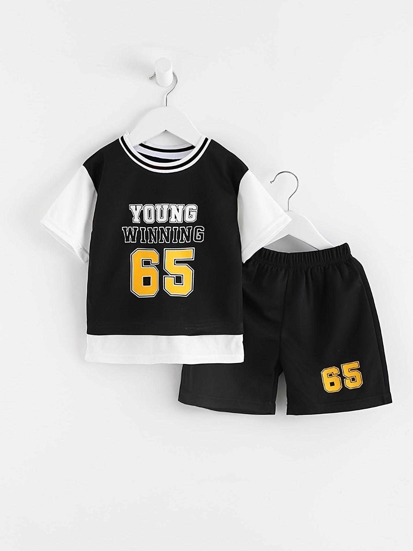 Boys Casual Outfit Round Neck T shirt & Shorts Set, Size 65