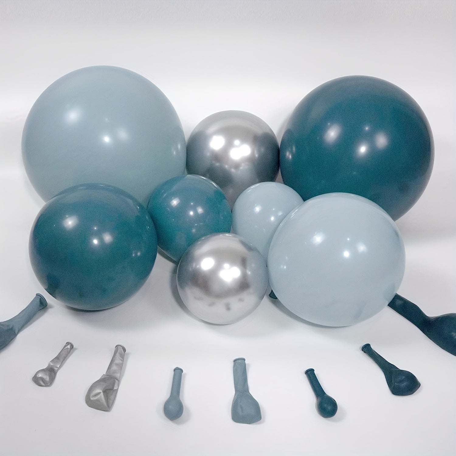 136pcs Ice & Silvery Balloons for Party Decoration