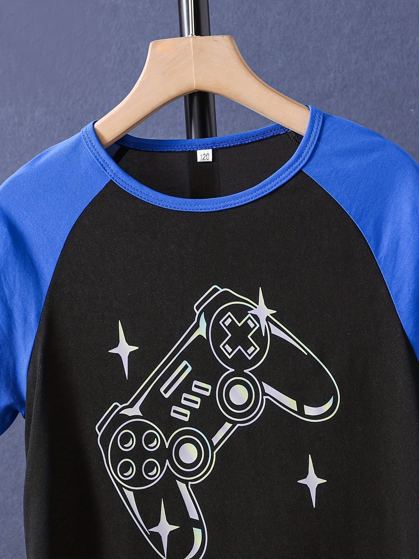 Boys Game On Gamepad Graphic Casual Outfit Round Neck T shirt & Shorts