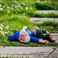 Funny Garden Gnome Resin Statue for Outdoor Indoor Decor