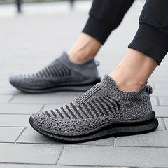 Women's Striped Walking Shoes Outdoor Slip-on Mesh Sneakers