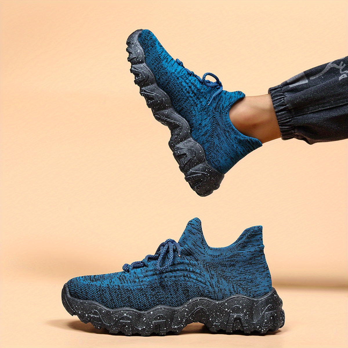 Men's Lace up Sneakers Athletic Shoes Breathable Running Basketball Gym