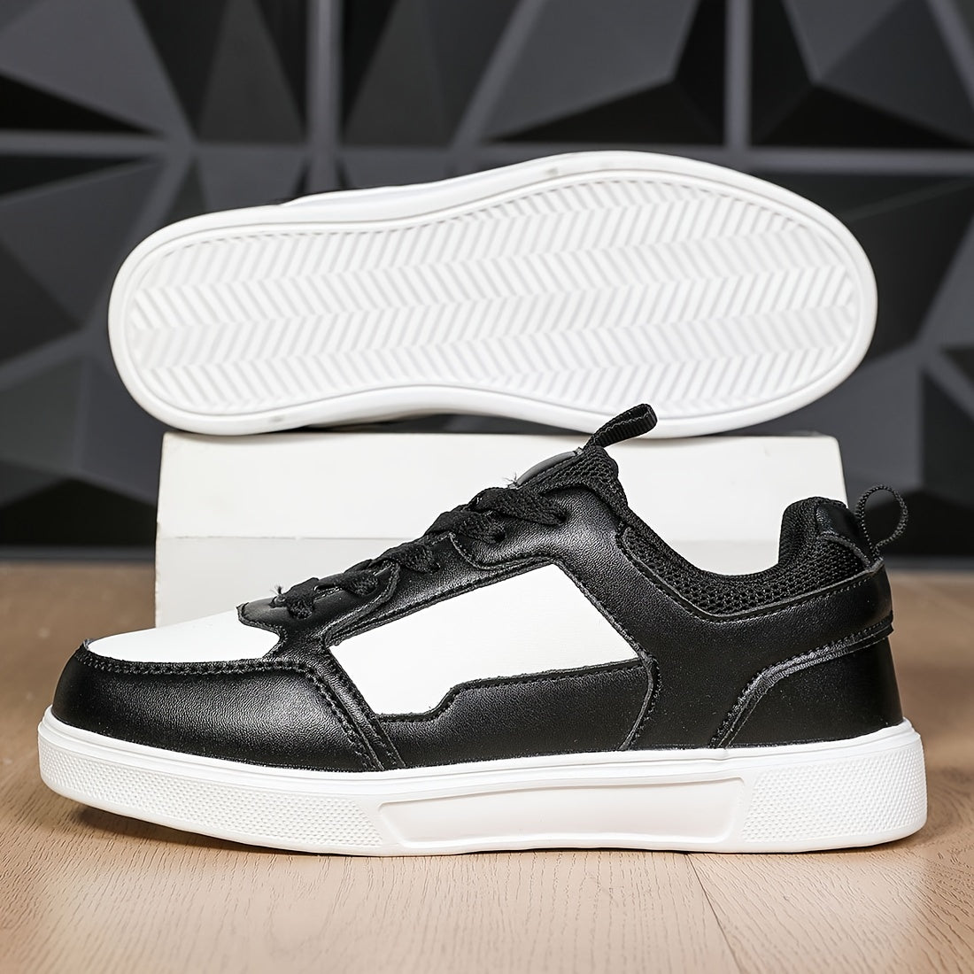Women's Slip-Resistant Skate Shoes Platform Sneakers