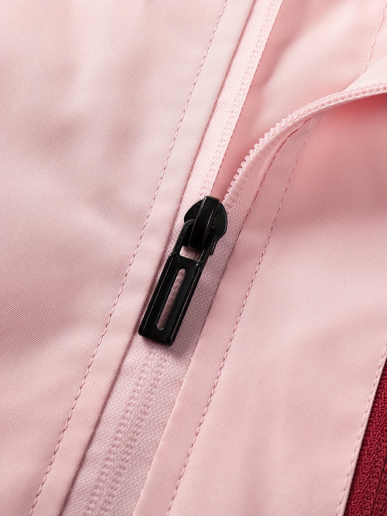 Women's Sports Hooded Zip Jacket with Pockets
