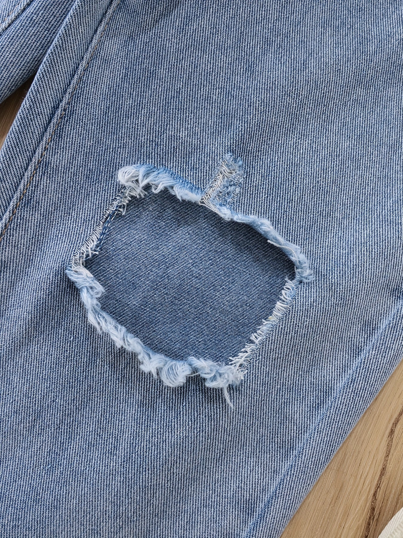 High Waist Tapered Ripped Jeans, Regular Fit