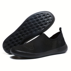 Men's Breathable Slip On Mesh Outdoor Walking Shoes