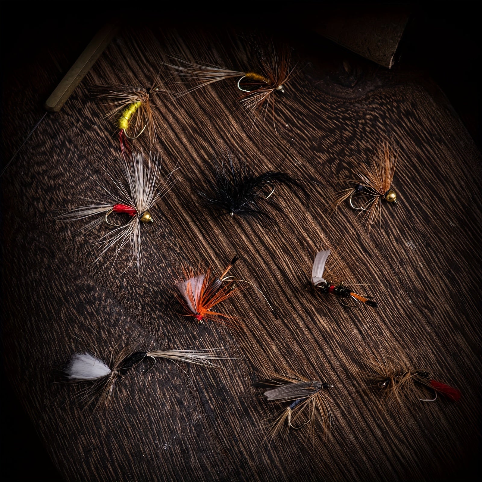 100pcs Colorful Lifelike Fly Fishing Flies for Bass Trout Salmon