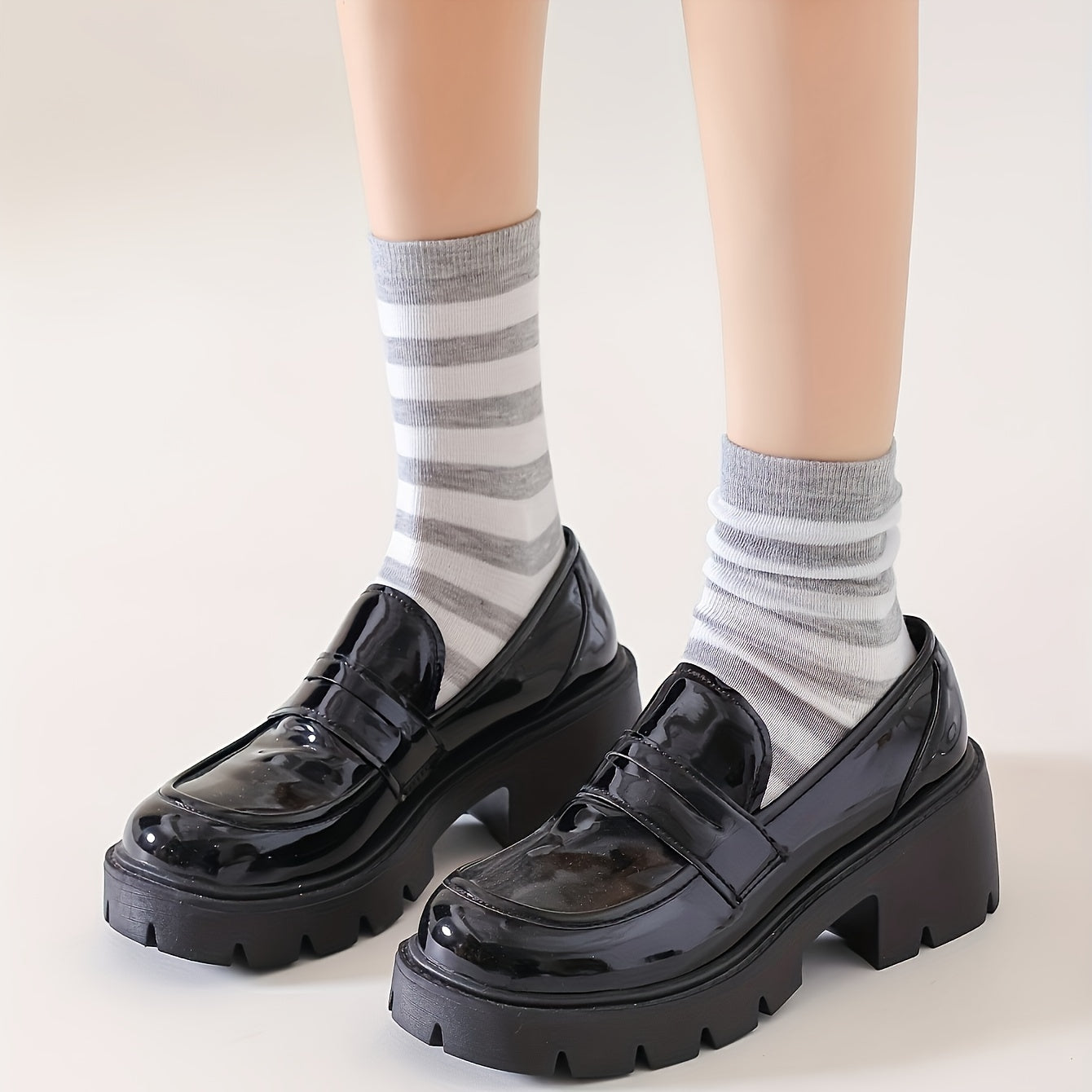 5 Pairs Striped Crew Socks Comfy & Breathable Women's Mid Tube Stockings