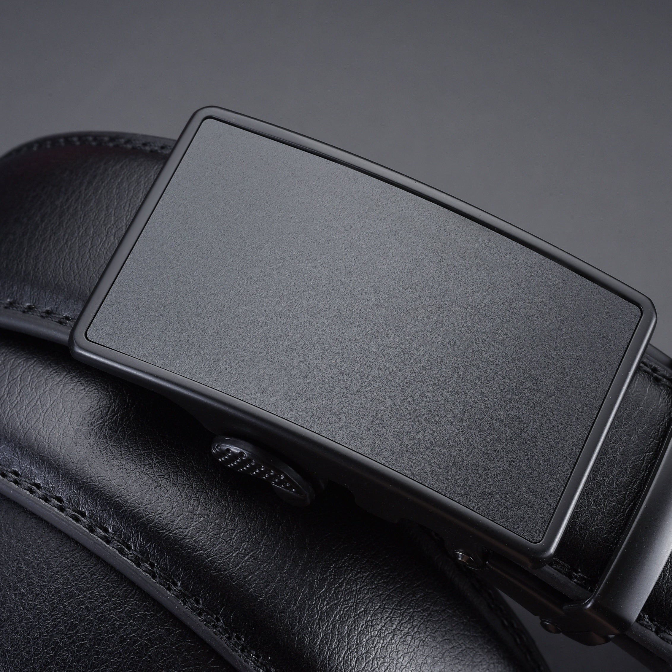 Men's Leather Business Belt Automatic Buckle Top Layer Belt