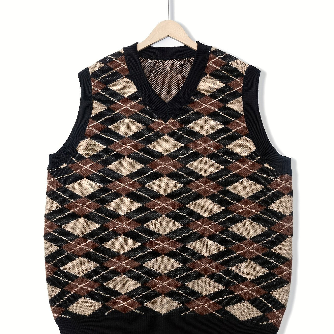 Vintage Style V Neck Diamond Pattern Sweater Vest for Men