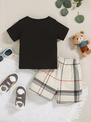 2pcs Baby Bear Graphic Print T-shirt & Plaid Shorts Set Clothes