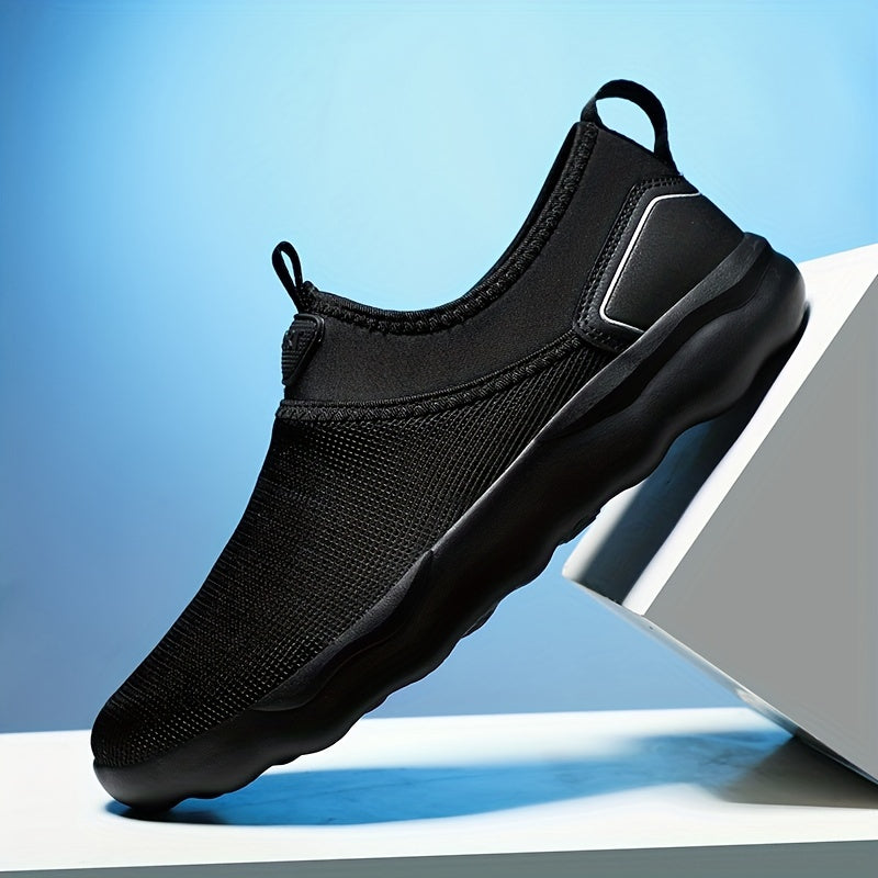 Men's Lightweight Slip On Knit Sneakers for Outdoor Walking