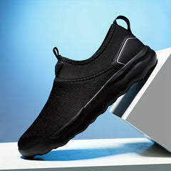 Men's Lightweight Slip On Knit Sneakers for Outdoor Walking