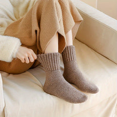 5 Pairs Soft & Comfy Mid Tube Socks Women's Stockings