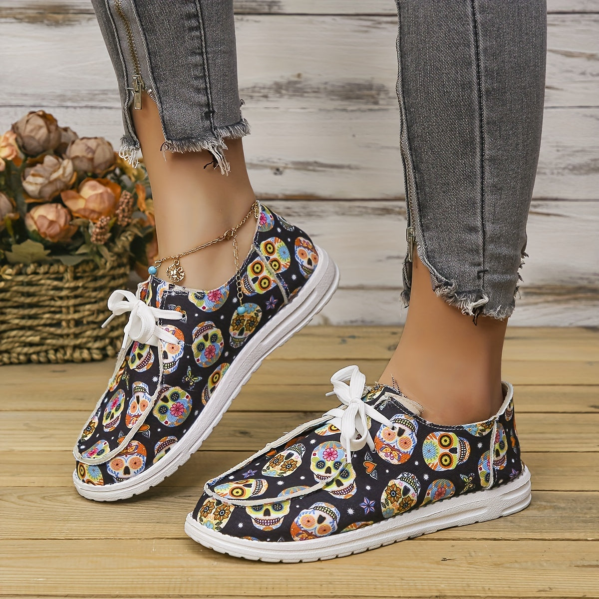 Colorful Skull Print Canvas Shoes Lace Up Lightweight Low Top Halloween Shoes