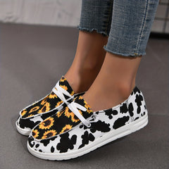 Chrysanthemum & Cow Print Canvas Shoes Low Top Lace Up Round Toe Lightweight
