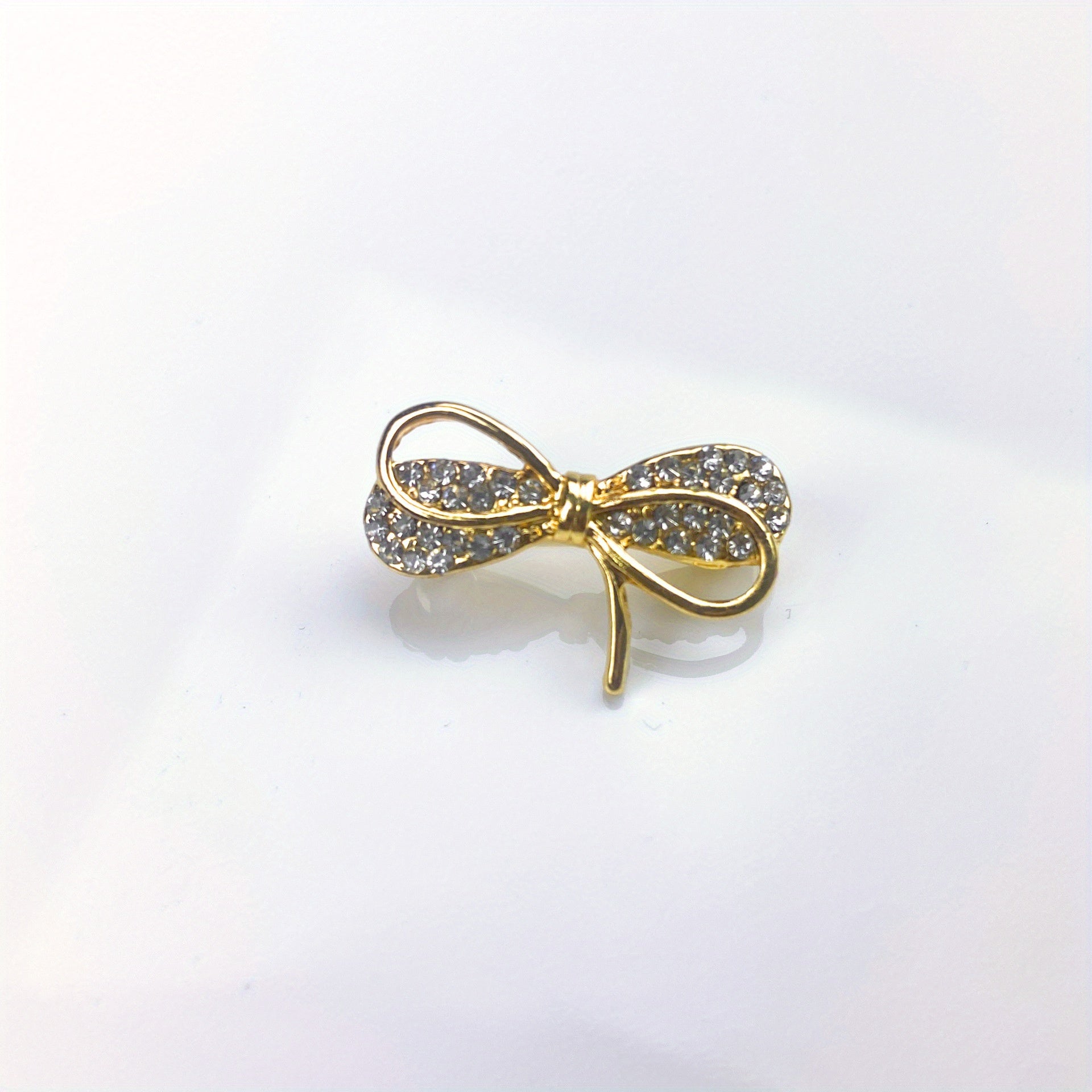 Four Leaf Clover Brooch Metal Lapel Strap Pin Fixed Lucky Clover Bow Knot Pin