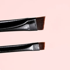 Angled Eyeliner & Eyebrow Brush - Ultra Thin Fiber Hair Makeup Tool