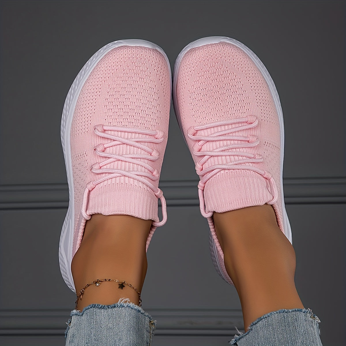 Women's Breathable Lace-up Sneakers Non-slip Running Shoes
