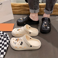 Men's Closed Toe Clogs Sandals Soft Sole Walking Shoes