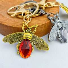 Vintage Metal Insect Pendant Keychain Bee Keychain for Backpacks