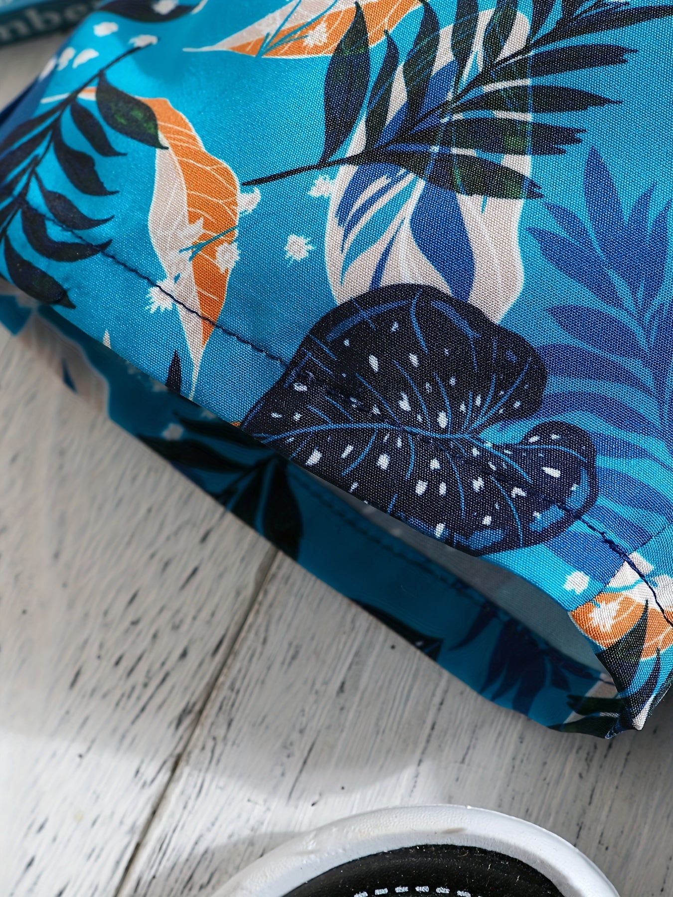 Boys Leaf Print Casual Shorts for Vacation Beach Kids Summer Clothes