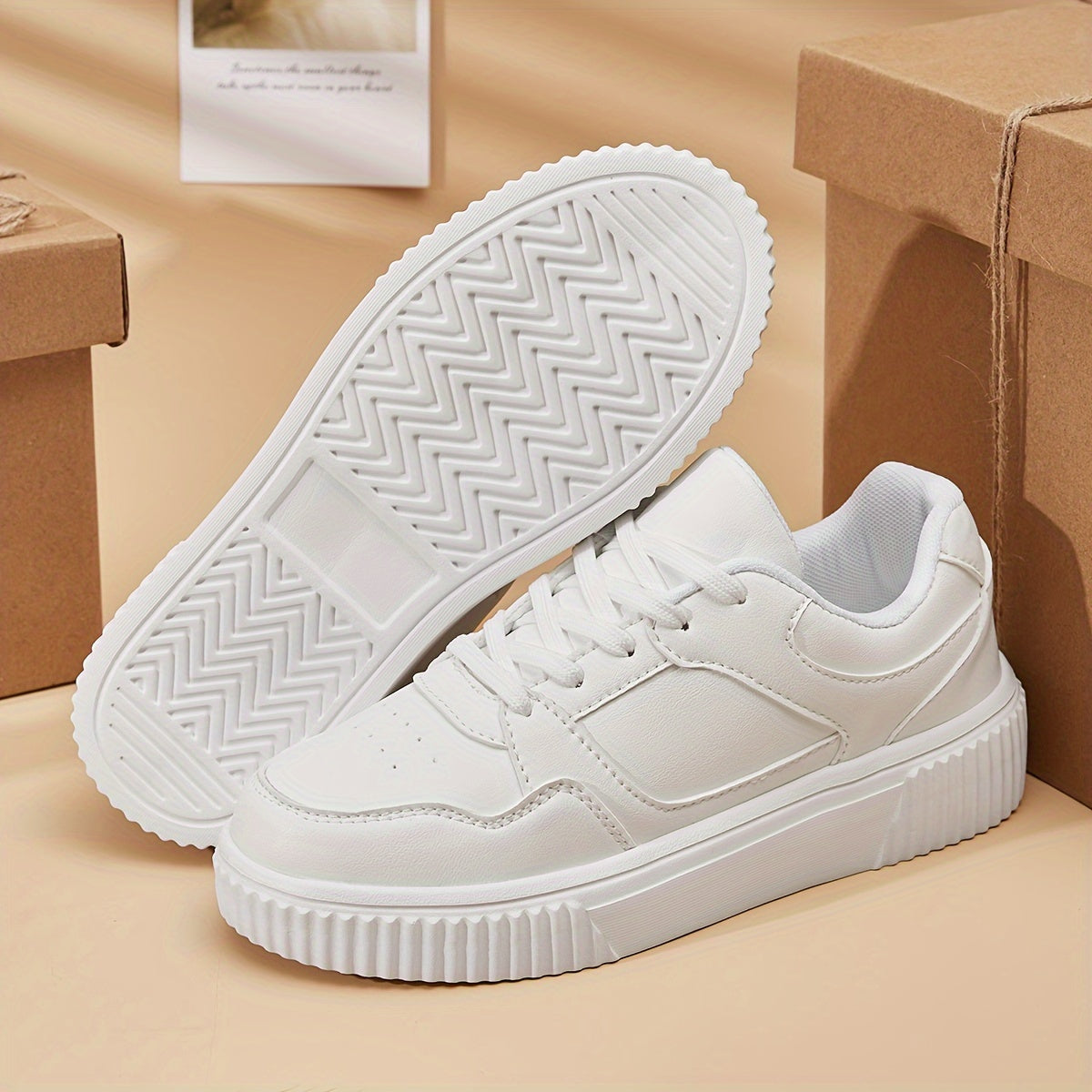 Lace-up Breathable Skate Shoes Women's Low Sneakers