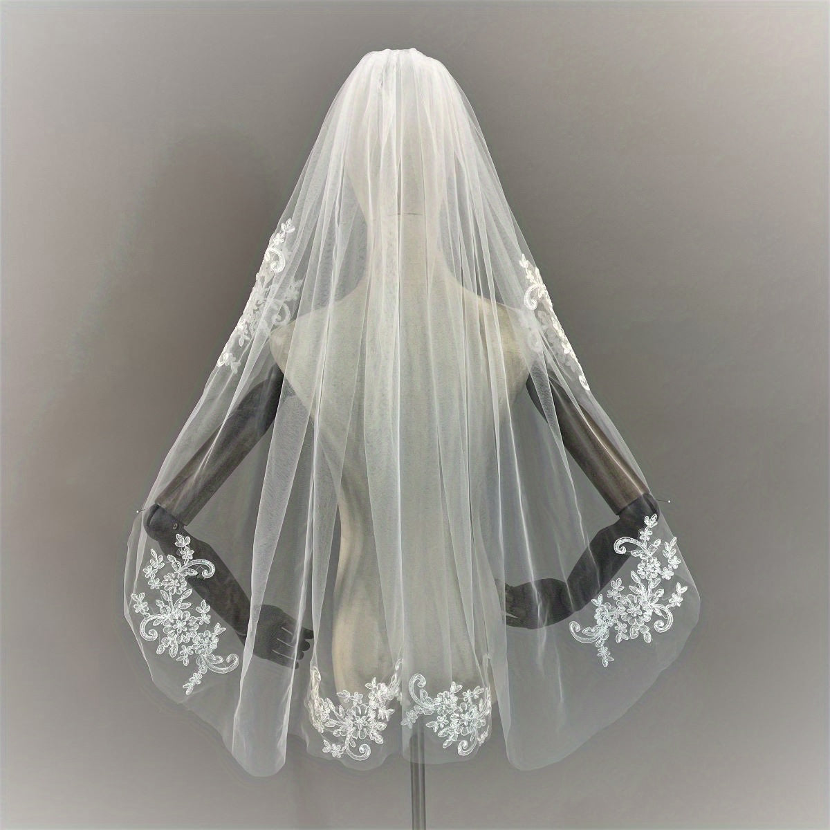 Ivory Lace Flower Wedding Veil Bridal Hair Accessories