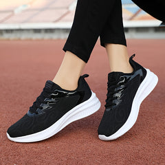 Women's Lace-Up Lightweight Running Shoes Breathable Tennis Athletic Sneakers