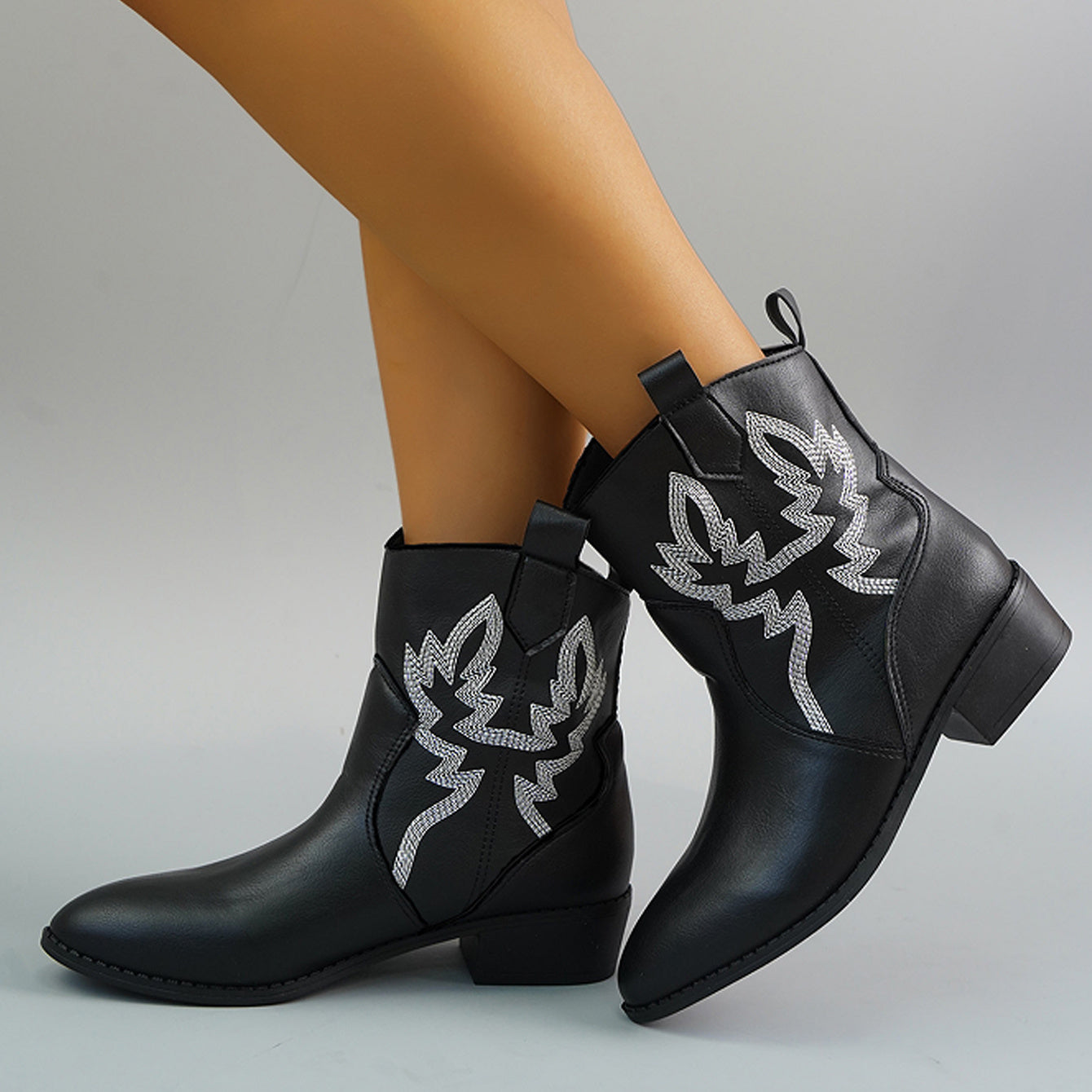 Women's Embroidery Western Boots Slip On Ankle Boots