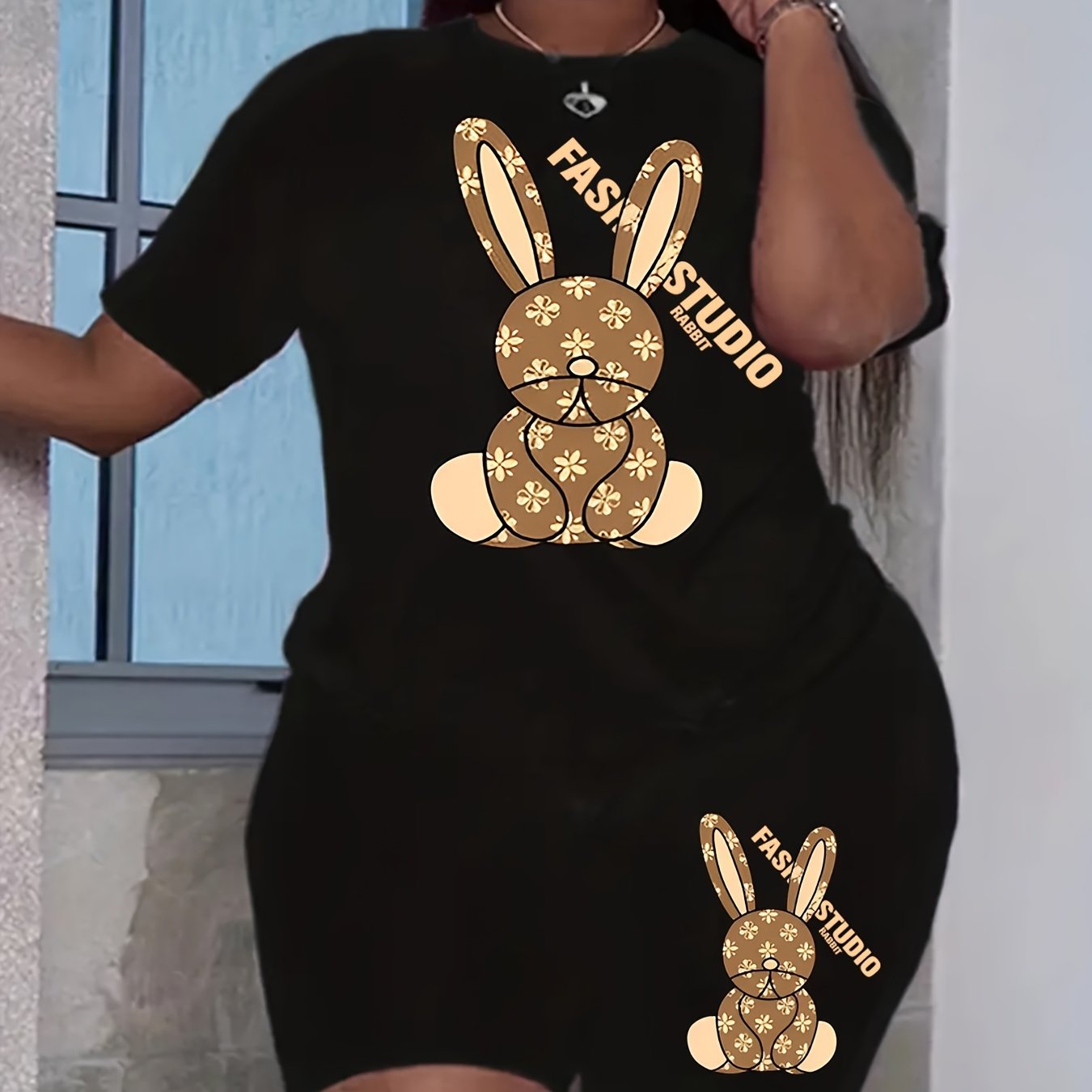 Letter & Rabbit Print Top & Shorts Outfit Set