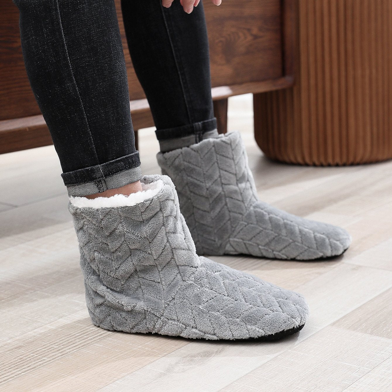 Men's Soft Plush Cozy Booties House Slippers Anti-skid Shoes