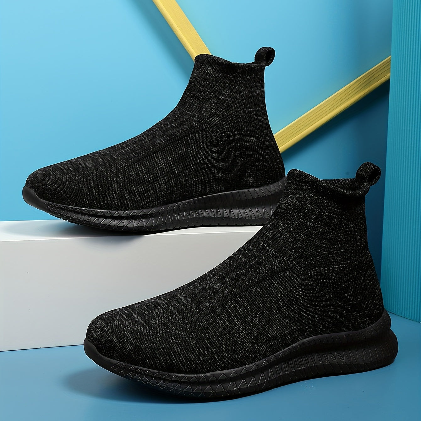 Men's Breathable Slip On Casual Shoes Lightweight Sock Shoes
