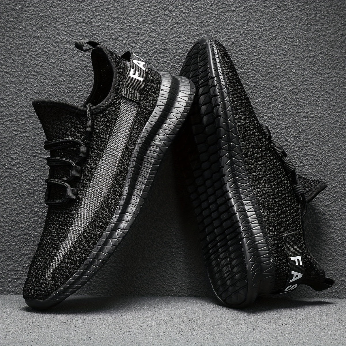 Men's Lightweight Breathable Sneakers for Running