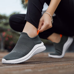 Women's Lightweight Knit Slip On Sneakers - Solid Walking Shoes