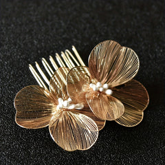 Golden Flower Hair Comb Vintage Headwear Wedding Hair Accessories