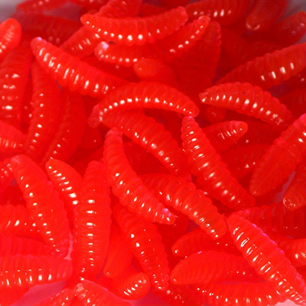 50pcs Artificial Fishing Bait Soft Mealworm Soft Maggot Five Colors