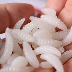 50pcs Artificial Fishing Bait Soft Mealworm Soft Maggot Five Colors