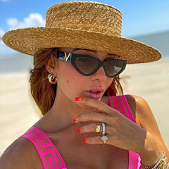 Stripe Cat Eye Sunglasses Vintage Ladies Stylish Oversized Triangle