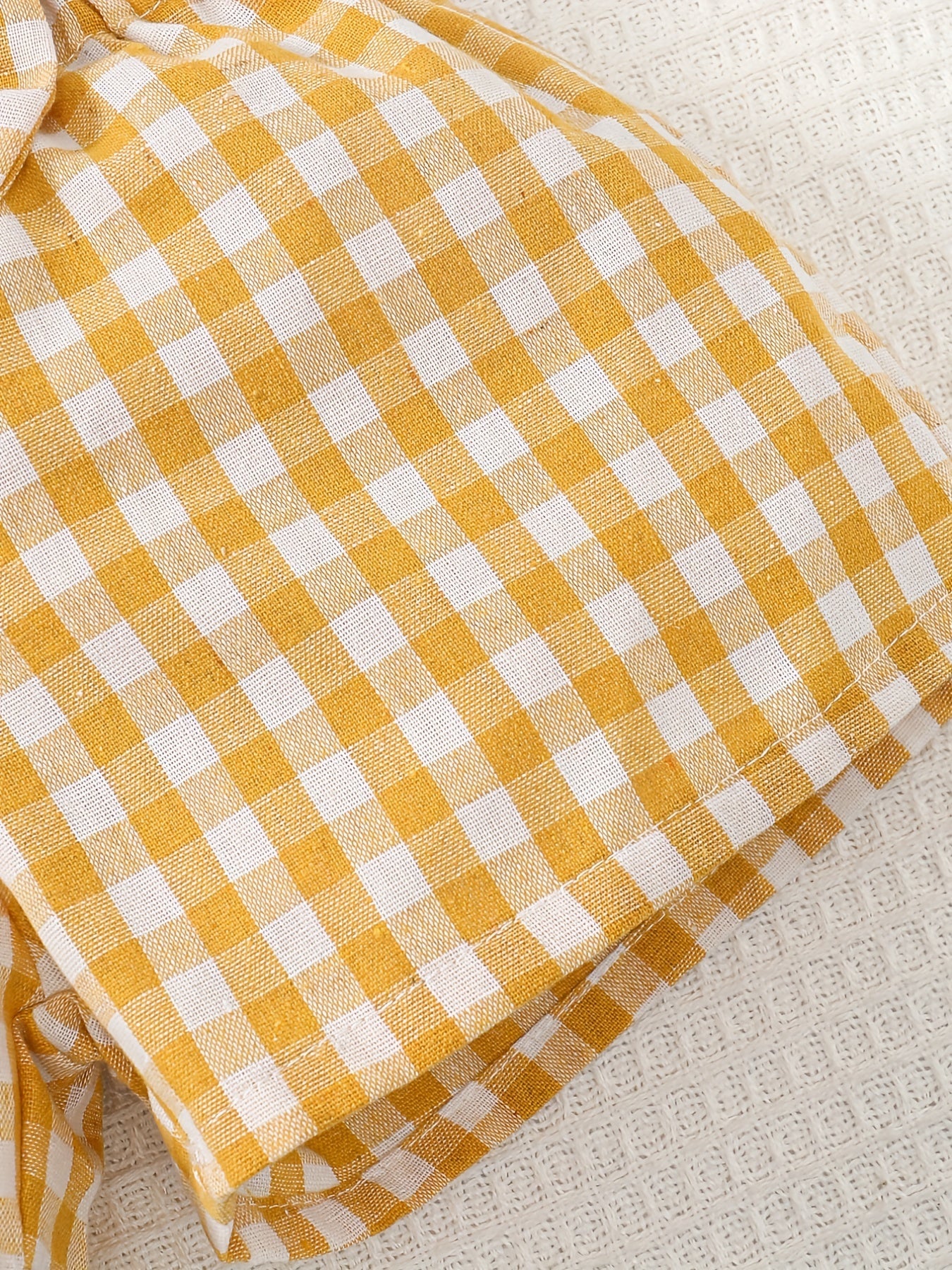 Toddler Girl's Plaid Ruffle Shorts with Bowknot