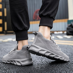 Men's Breathable Blade Running Shoes Lightweight Gym Sneakers