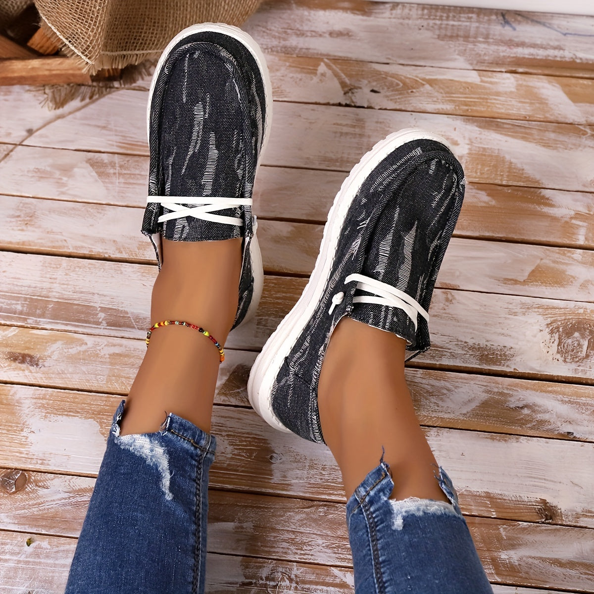 Women's Denim Striped Flat Sole Light Sports Shoes
