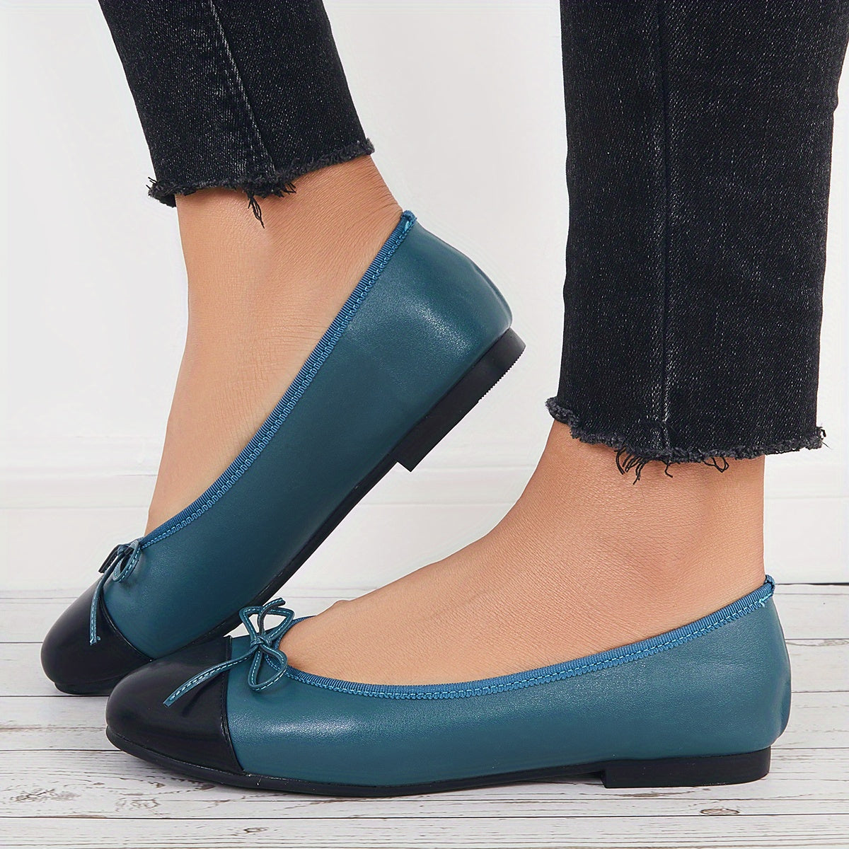 Women's Bowknot Ballet Flats Soft Sole Slip On Colorblock Flats