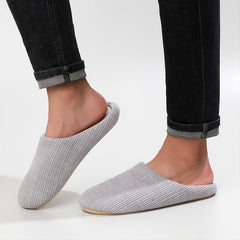 Men's Plush Cozy Slides Soft Slippers Non-Slip Home Shoes Winter