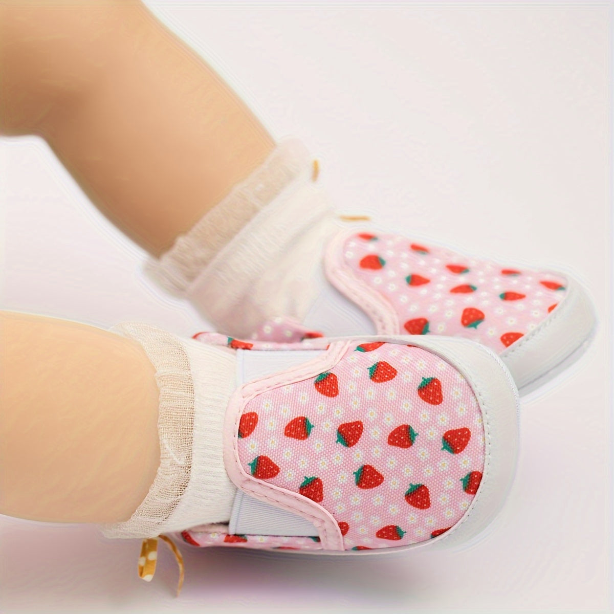 Baby Girls Slip On Sneakers Lightweight Non Slip Shoes