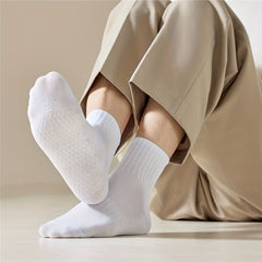 10 Pairs Women's Crew Socks Solid Color Sport Stockings Breathable & Comfortable