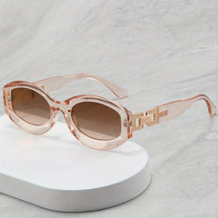 Men's Retro Oval Sunglasses for Street Photography