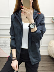 Women's Waterproof Outdoor Jacket Windproof Hooded Activewear