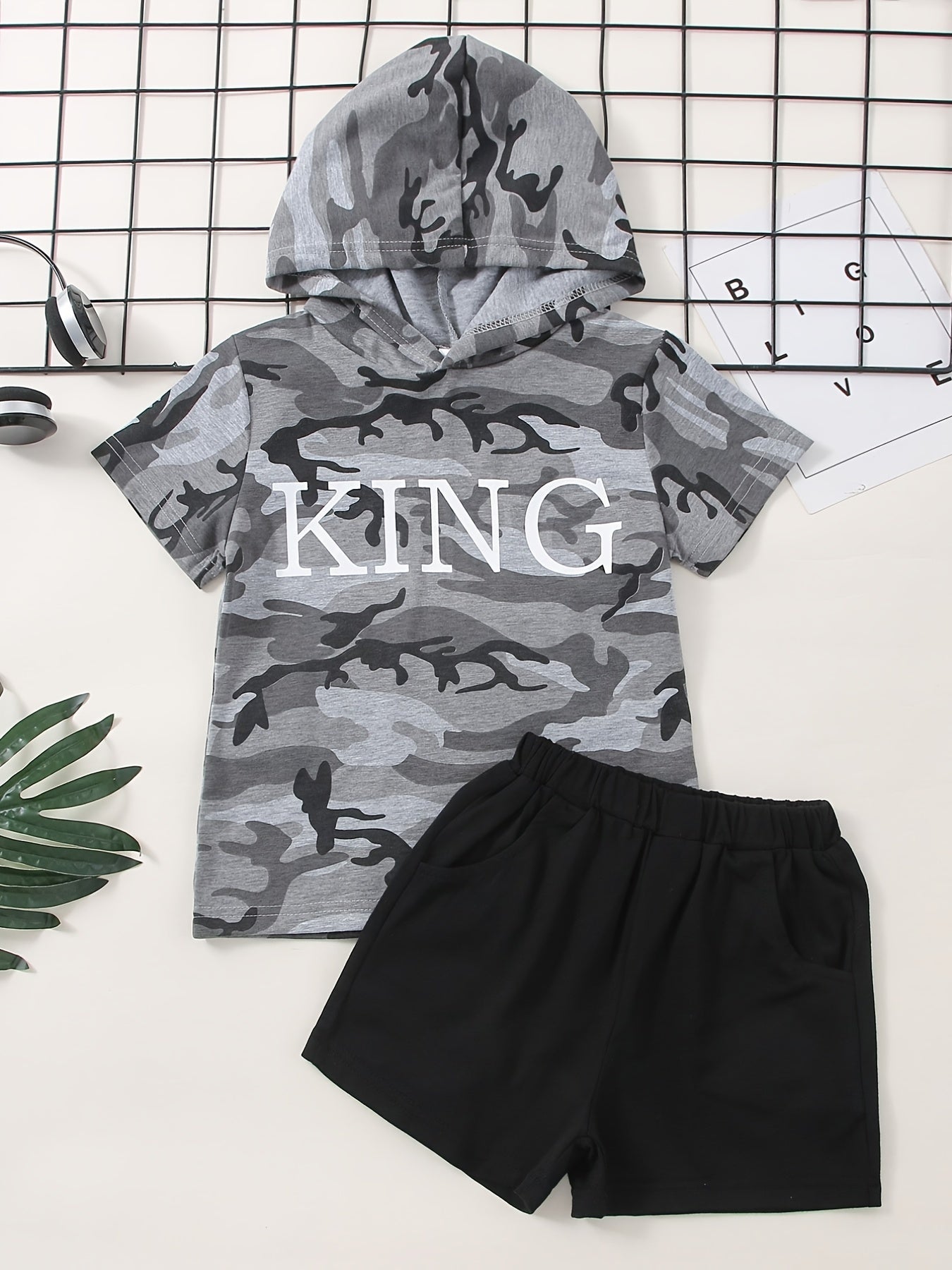 Boys Camo Print Cotton Hooded Top with KING Print & Shorts